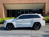 Used 2021 Jeep Grand Cherokee Laredo X image 2