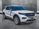 Used 2020 Ford Explorer XLT w/ Equipment Group 202A image 3