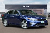 Used 2019 Kia Optima S image 2