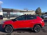 Used 2019 Jeep Compass Trailhawk image 2