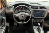 Used 2018 Volkswagen Tiguan SE w/ Panoramic Sunroof Package image 5