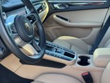 Used 2021 Porsche Macan image 4