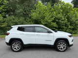 Used 2024 Jeep Compass Latitude image 5