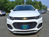 Certified 2022 Chevrolet Trax LT w/ LT Convenience Package image 2
