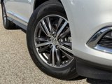 Used 2018 INFINITI QX60 FWD image 2