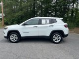 Used 2024 Jeep Compass Sport image 3