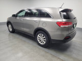 Used 2016 Kia Sorento LX image 3