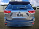 Used 2019 Toyota Highlander LE image 6
