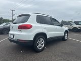 Used 2015 Volkswagen Tiguan S image 3