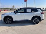 Used 2024 Nissan Rogue Platinum image 2
