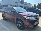 Used 2017 Toyota Highlander Plus image 2