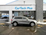 Used 2013 Volkswagen Touareg Sport image 5