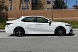 Used 2023 Toyota Camry SE image 3