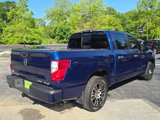 Used 2021 Nissan Titan SV w/ SV Convenience Package image 3