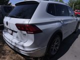Used 2018 Volkswagen Tiguan SEL w/ R-Line Package image 2