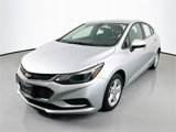 Used 2017 Chevrolet Cruze LT w/ Convenience Package image 3