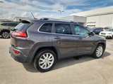 Used 2014 Jeep Cherokee Limited w/ Luxury Group image 2