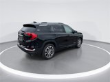 Used 2020 GMC Terrain SLT w/ Preferred Package image 4