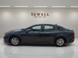Used 2025 Toyota Camry LE image 2