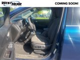Used 2020 Chevrolet Equinox LT image 2