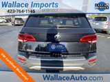 Certified 2022 Volkswagen Taos SE w/ IQ.Drive SE Package image 5
