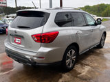 Used 2017 Nissan Pathfinder SV image 5