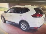 Used 2018 Nissan Rogue SV image 4