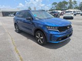 Used 2021 Kia Sorento EX w/ Panoramic Sunroof Package image 2