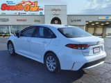 Used 2022 Toyota Corolla LE image 4