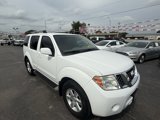 Used 2011 Nissan Pathfinder SV image 3
