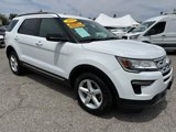 Used 2019 Ford Explorer XLT image 3