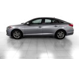 Used 2017 Hyundai Sonata SE image 3