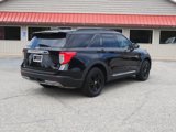 Used 2022 Ford Explorer XLT image 5