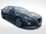Used 2022 Nissan Altima 2.5 SV image 2