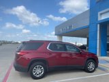 Used 2019 Chevrolet Traverse LT image 2