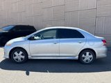 Used 2007 Toyota Yaris S image 2