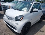 Used 2016 smart fortwo Coupe image 2