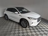 New 2025 INFINITI QX50 Luxe image 2