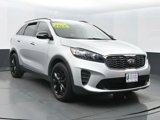 Used 2020 Kia Sorento S image 2