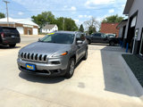Used 2017 Jeep Cherokee Limited image 3