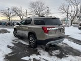 Used 2022 GMC Acadia SLE w/ Driver Convenience Package image 4