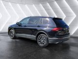 Used 2021 Volkswagen Tiguan SE w/ Panoramic Sunroof Package image 4