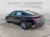 New 2025 Hyundai Elantra Blue image 3