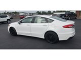 Used 2020 Ford Fusion SE image 3