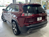 Used 2019 Jeep Cherokee Limited w/ Luxury Group image 4