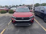 Used 2022 Volkswagen Taos SE image 2