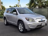 Used 2014 Toyota RAV4 EV image 2
