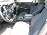 Used 2017 Kia Sorento LX w/ LX Convenience Package image 6
