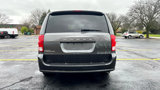 Used 2017 Dodge Grand Caravan SXT w/ Driver Convenience Group image 6