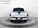 Used 2019 Nissan Titan SV w/ Midnight Edition image 4
